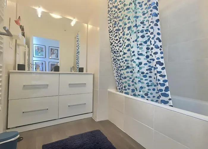 Apartment Spacieux Pour 4 Personnes A 500m De La Me