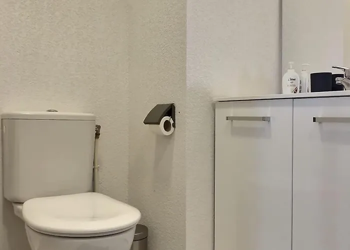 Apartment Spacieux Pour 4 Personnes A 500m De La Me Serignan